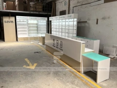 White Mobile Accessories Checkout Display Counter
