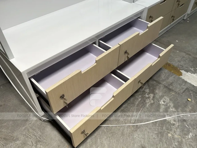 White Mobile Accessories Checkout Display Counter