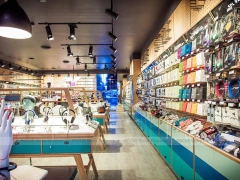 Wood Colorful Mobile Phone Store Interior