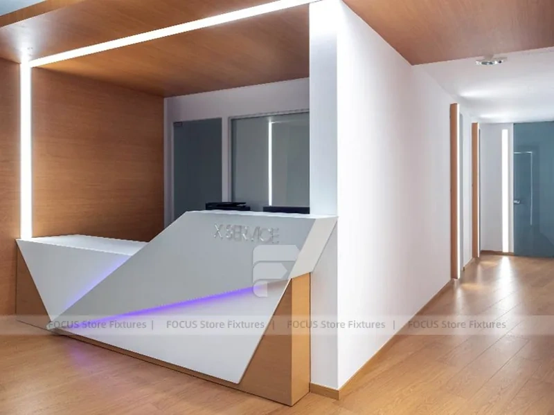 Wood Colorful Mobile Phone Store Interior