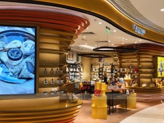 Wood Grain L'Oreal Beauty Store Interior