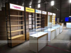 Wood Logo Mobile Phone Store Interior