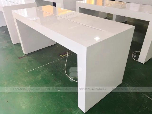 Yellow Black Mobile Phone Store Counter Layout