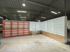 Yellow Teal Mobile Accessories Gondola Shelving