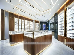 Amber Timber Eyewear Showroom with Feature Counter Ensemble