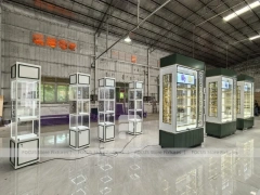 Black Gold Perfume Wall System With Tester Podiums