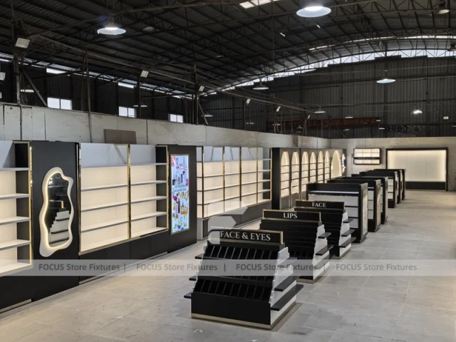 Black Perfume Aisle Layout With Central Tester Tables