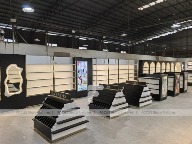 Black Perfume Aisle Layout With Central Tester Tables