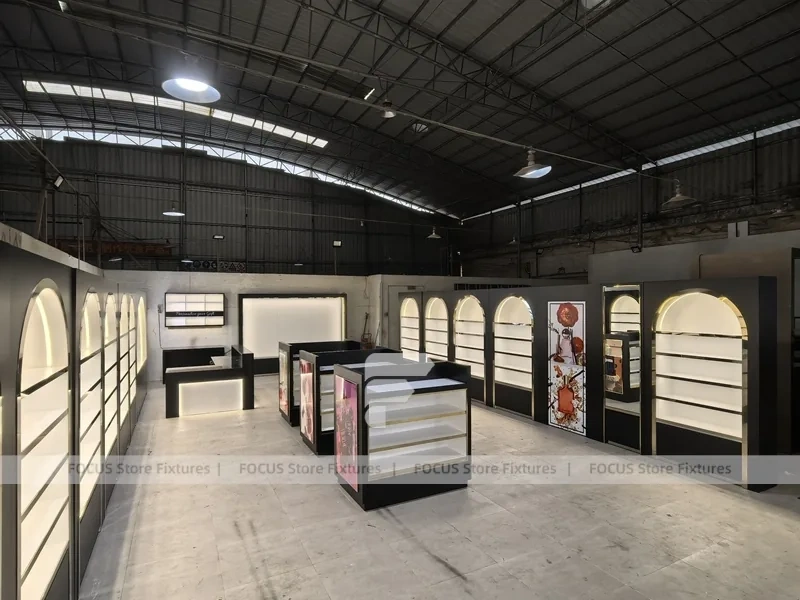 Black Perfume Boutique Layout With Arch Niches