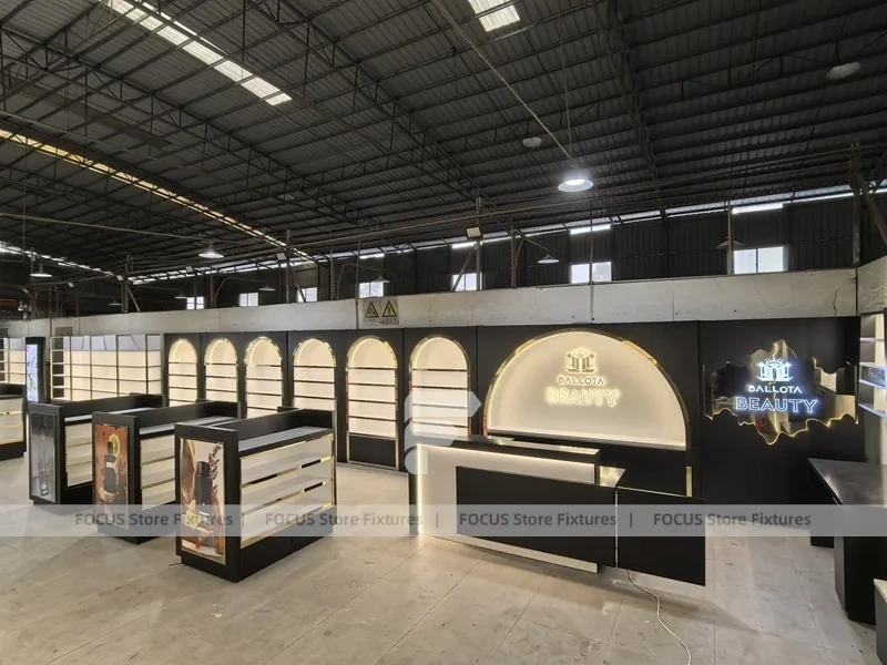 Black Perfume Boutique Layout With Arch Niches