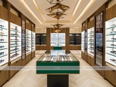 Classic Oak Vision Boutique Corridor with Square Glass Counter