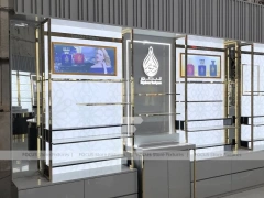 Illuminated Perfume Showcase Wall With Digital Lightboxes