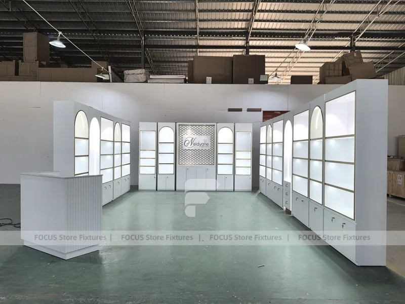 Minimal White Perfume Wall Set With Arch Niches
