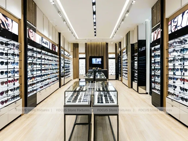 Runway Black Vision Retail Walkway with Long Browsing Corridor