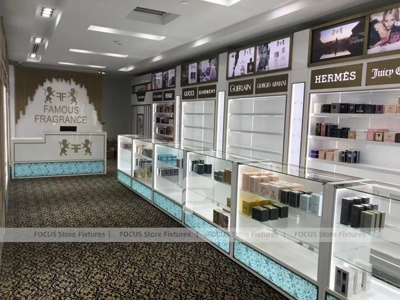 White Fragrance Boutique With Glass Display Showcases