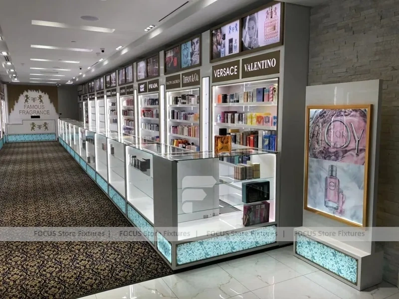 White Fragrance Boutique With Glass Display Showcases