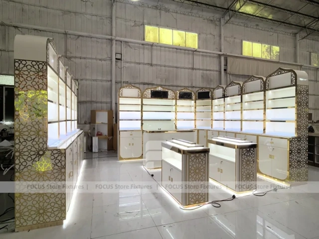 White Gold Perfume Wall Shelving With Slim Tester Kiosks