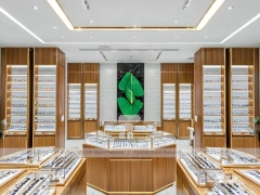Woodgrain Optical Boutique Layout with Symmetrical Display Corridor