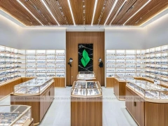 Woodgrain Optical Boutique Layout with Symmetrical Display Corridor