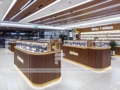 Woodgrain Optical Flagship Display for Premium Eyewear Boutique