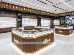 Woodgrain Optical Flagship Display with Wide-Aisle Showcase Plan