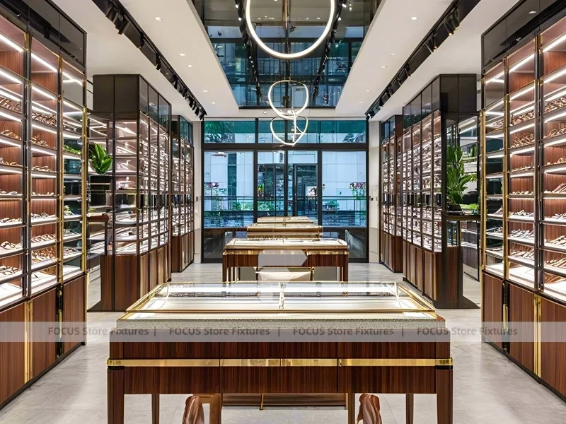 Blush Accent Optical Corridor Gallery with Slim Center Display Tables