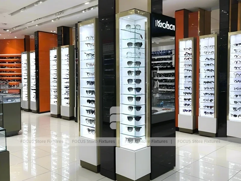 Blush Accent Optical Mall Display with Column Display Modules
