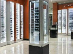 Blush Accent Optical Mall Display with Column Display Modules
