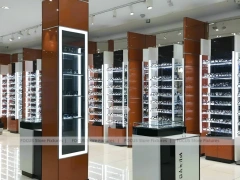 Blush Accent Optical Mall Display with Illuminated Pillar Towers