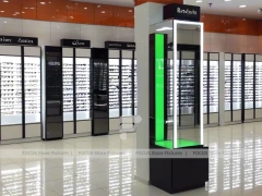 Blush Accent Optical Mall Display with Illuminated Pillar Towers