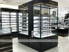 Blush Accent Optical Modular Interior with Black Core Tower