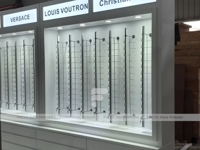 Concept White Optical Concept Fixture with Branded Rail Wall