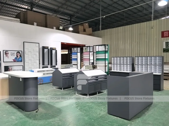 Factory Mockup Eyewear Display Mockup with Trial Counter Assembly