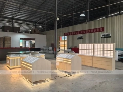Gold Accent Optical Fixture Prototype with Sample Store Layout