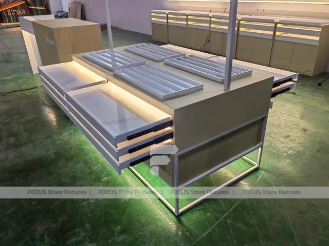 Gold Accent Optical Fixture System with Modular Wall Set