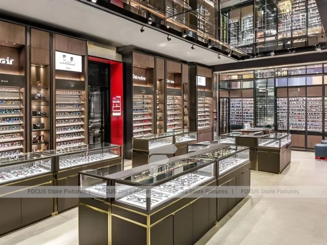Industrial Loft Eyewear Urban Showroom for Premium Eyewear Boutique