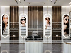 Mint Accent Vision Retail Studio with Fluted Mint Counter