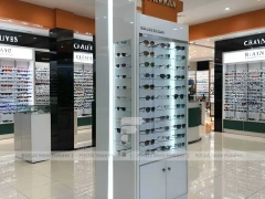 Pillar Orange Vision Retail Zone with Column Display Modules