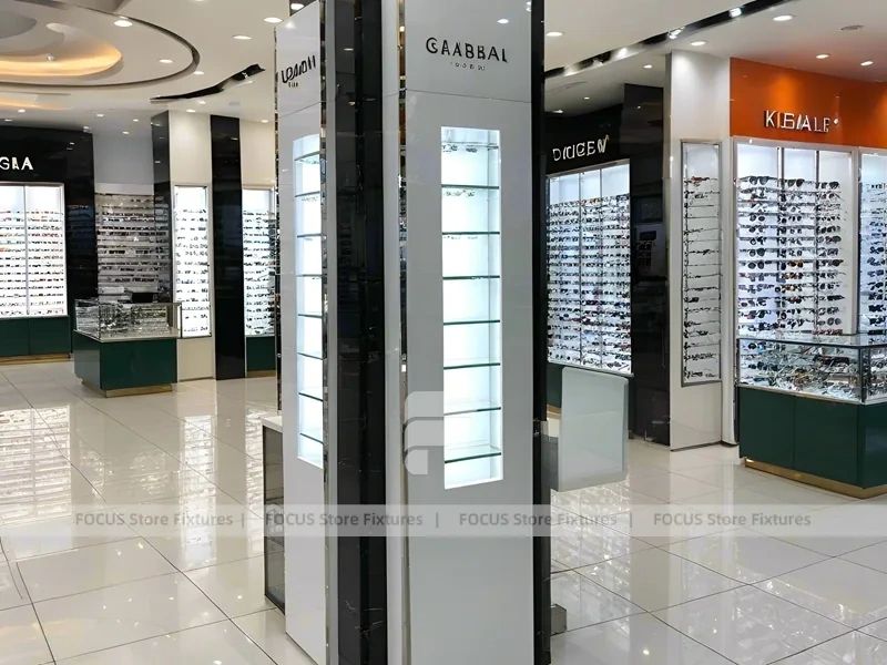 Pillar Orange Vision Retail Zone with Column Display Modules