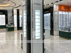 Pillar Orange Vision Retail Zone with Column Display Modules