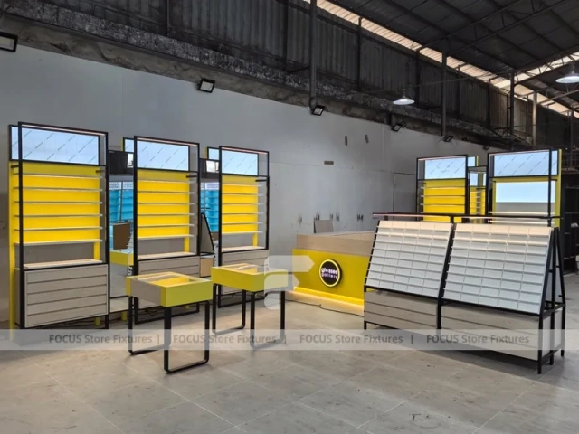 Prototype System Eyewear Display Prototype with Modular Wall Set