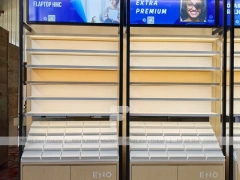 Prototype System Vision Retail Mockup with Modular Wall Set