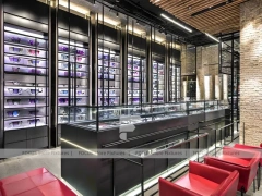 Urban Steel Vision Display Loft with Double-Height Display Grid