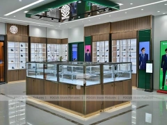 Woodgrain Optical Boutique Display with Circular Center Showcase