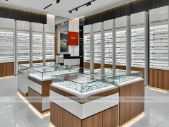 Woodgrain Optical Modular Interior with Tall Perimeter Wall Bays