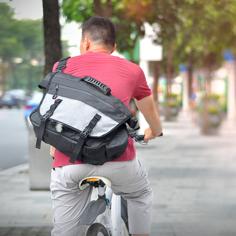 “Better" outdoor messenger bag / OB-02