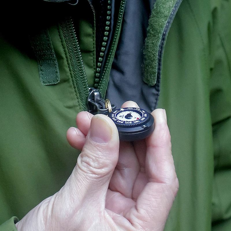KanPas Luminous EDC Compass with zipper pull ring and lanyard   # K-18