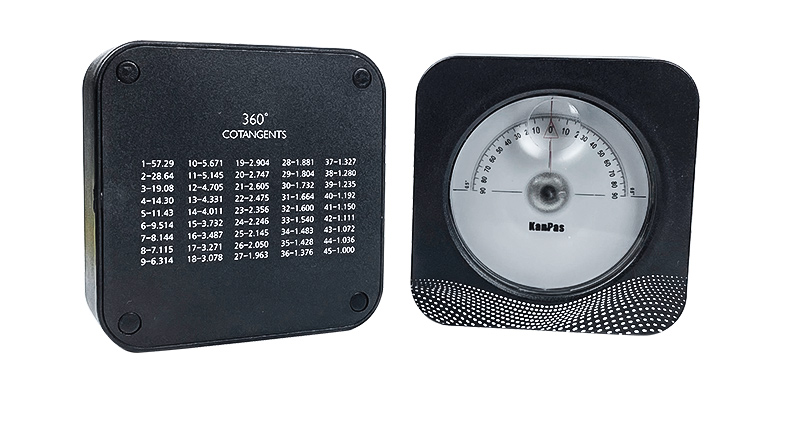 Kanpas Clinon Cli180 back view showing the printed slope table for height and distance calculations