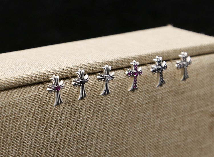 Cross Stud 925 Sterling Silver Earrings Paved Setting Red Black White Stones hand-made designer vintage luxury jewelry accessories gift