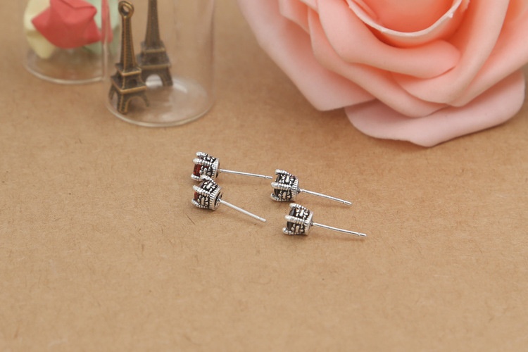 925 sterling silver handmade vintage stud earrings with stones American European gothic punk style antique silver designer jewelry rund post earrings for women